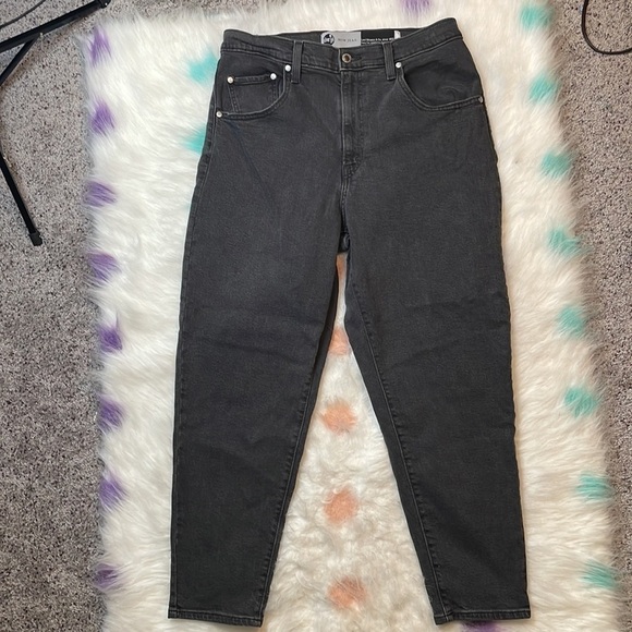Levi’s Light Black Silver Tab Mom Jeans Size 32 - Picture 2 of 9
